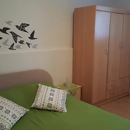 Ecio Apartment